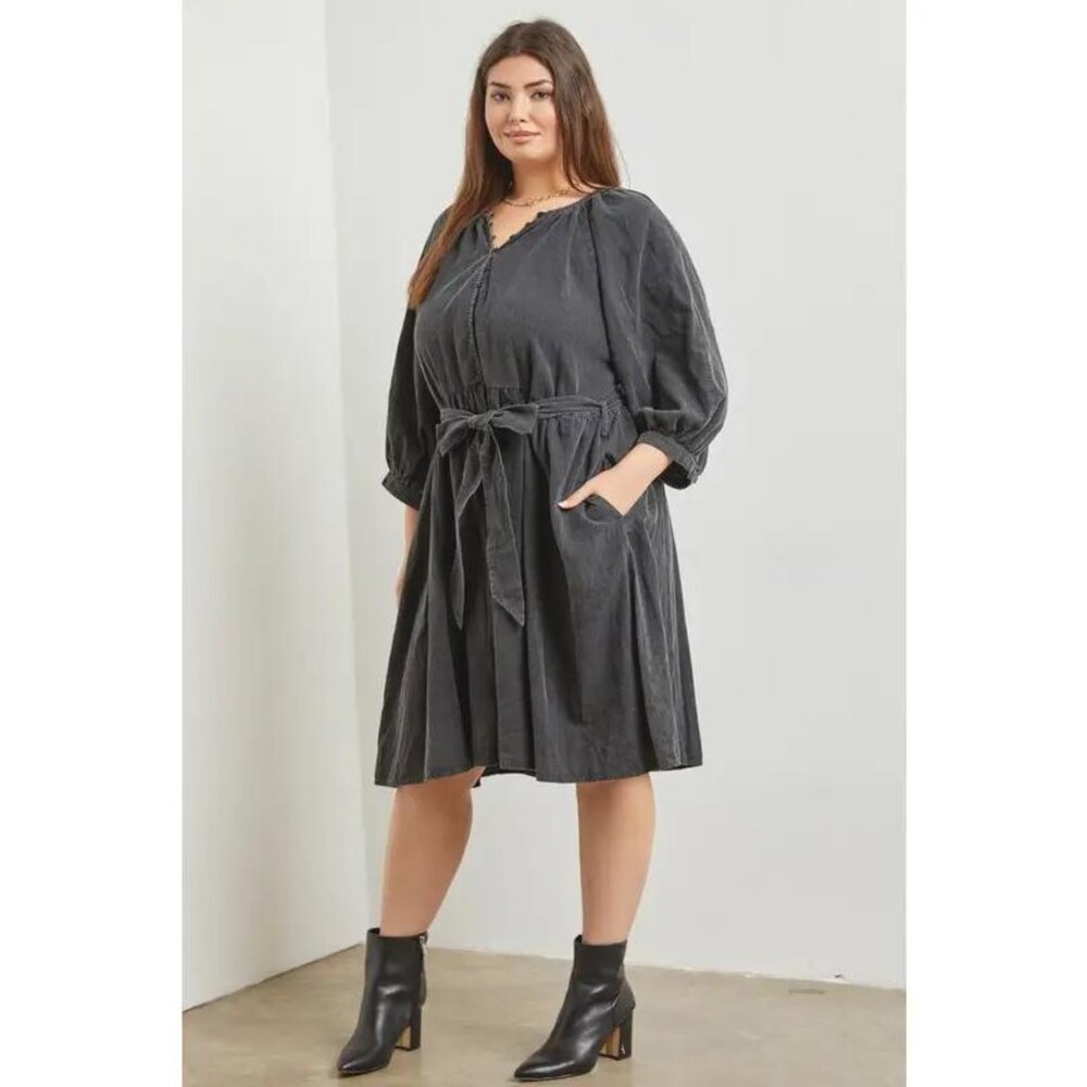 Plus Size Dark Grey Midi Dress – Flowy, Belted, Casual